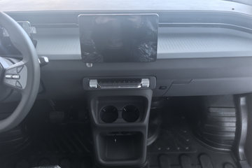 ��������U7 2025�� ������ 6�����綯��� ���׿�50.23kWhͼƬ