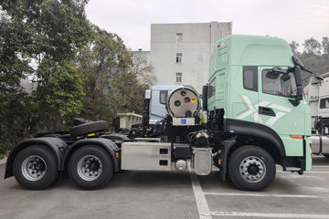 �����½� ����X7 6X4 ���ʽ���̻�϶���ǣ���� ����69.12kWhͼƬ