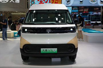 大通大拿V1L 2025款 7座高顶纯电动多功能乘用车 宁德时代50kWh