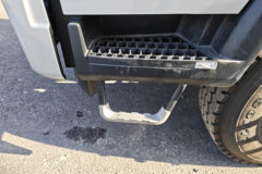 重汽HOWO悍将H8 2.5L柴油 185马力 10档 4.15米单排仓栅式轻卡