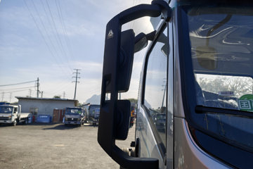 ����HOWO����H8 2.5L���� 185���� 10�� 4.15�׵��Ų�դʽ�ῨͼƬ