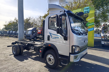 ����HOWO����H8 2.5L���� 185���� 10�� 4.15�׵��Ų�դʽ�ῨͼƬ