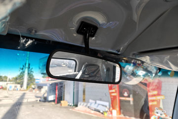 ����HOWO����H8 2.5L���� 185���� 10�� 4.15�׵��Ų�դʽ�ῨͼƬ