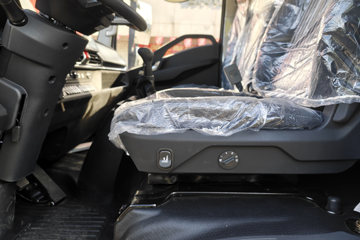 ����HOWO����H8 2.5L���� 185���� 10�� 4.15�׵��Ų�դʽ�ῨͼƬ