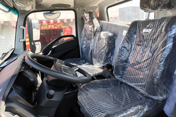 ����HOWO����H8 2.5L���� 185���� 10�� 4.15�׵��Ų�դʽ�ῨͼƬ