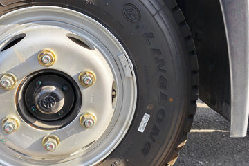 ����HOWO����H8 2.5L���� 185���� 10�� 4.15�׵��Ų�դʽ�ῨͼƬ