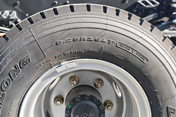 ����HOWO����H8 2.5L���� 185���� 10�� 4.15�׵��Ų�դʽ�ῨͼƬ