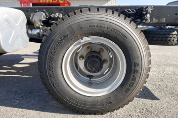 ����HOWO����H8 2.5L���� 185���� 10�� 4.15�׵��Ų�դʽ�ῨͼƬ