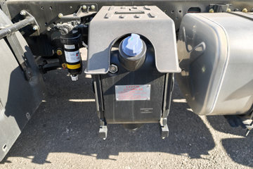 ����HOWO����H8 2.5L���� 185���� 10�� 4.15�׵��Ų�դʽ�ῨͼƬ