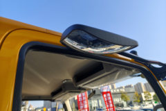 江西五十铃 翼放EC5 2.5L柴油 143马力 5档 中体 气刹 3.16米双排栏板轻卡