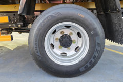 江西五十铃 翼放EC5 2.5L柴油 143马力 5档 中体 气刹 3.16米双排栏板轻卡