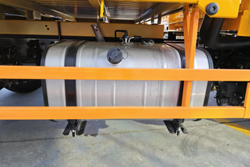 ������ʮ�� ����EC5 2.5L���� 143���� 5�� ���� ��ɲ 3.16��˫�������ῨͼƬ