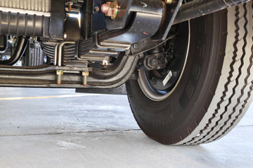 ������ʮ�� ����EC5 2.5L���� 143���� 5�� ���� ��ɲ 3.16��˫�������Ῠ ����ͼƬ