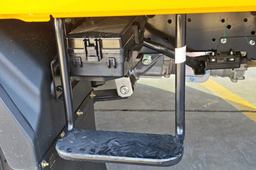 ������ʮ�� ����EC5 2.5L���� 143���� 5�� ���� ��ɲ 3.16��˫�������Ῠ ����ͼƬ