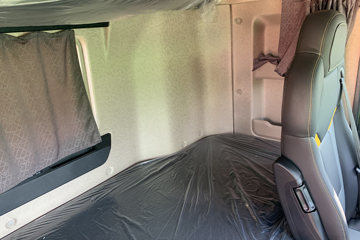 ŷ������ 8X4 8.8�״��綯��ж�� ����ʱ��400kWhͼƬ