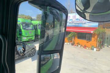 ŷ������ 8X4 8.8�״��綯��ж�� ����ʱ��400kWhͼƬ