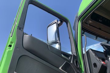 ŷ������ 8X4 8.8�״��綯��ж�� ����ʱ��400kWhͼƬ