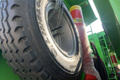 欧曼昆仑 8X4 8.8米纯电动自卸车 宁德时代400kWh 欧曼昆仑 8X4 8.8米纯电动自卸车 宁德时代400kWh