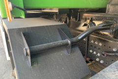 欧曼昆仑 8X4 8.8米纯电动自卸车 宁德时代400kWh 欧曼昆仑 8X4 8.8米纯电动自卸车 宁德时代400kWh