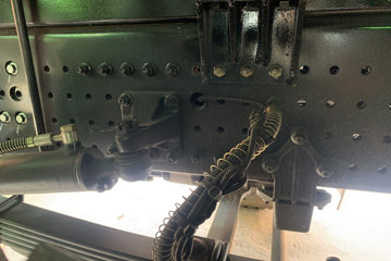 ŷ������ 8X4 8.8�״��綯��ж�� ����ʱ��400kWhͼƬ