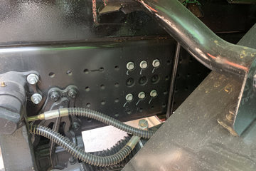 ŷ������ 8X4 8.8�״��綯��ж�� ����ʱ��400kWhͼƬ