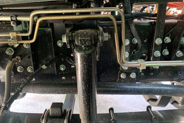 ŷ������ 8X4 8.8�״��綯��ж�� ����ʱ��400kWhͼƬ