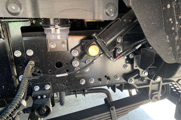 ŷ������ 8X4 8.8�״��綯��ж�� ����ʱ��400kWhͼƬ