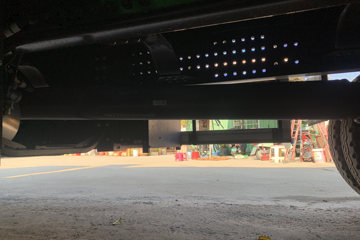 ŷ������ 8X4 8.8�״��綯��ж�� ����ʱ��400kWhͼƬ