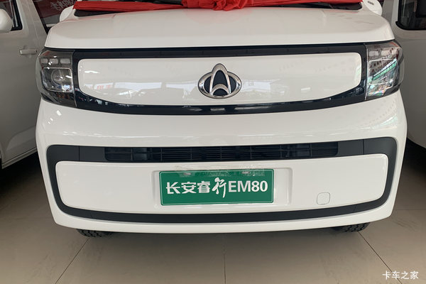 优惠0万 赣州市睿行EM80电动封闭厢货火热促销中