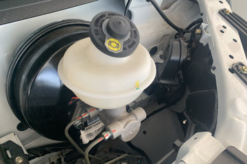 �������� ��һ���������EM80 2025�� ������ 6�� �Կ��� ���綯��� ����ʱ��41.86kWhͼƬ
