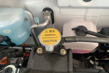 �������� ��һ���������EM80 2025�� ������ 6�� �Կ��� ���綯��� ����ʱ��41.86kWhͼƬ