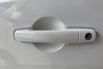 �������� ��һ���������EM80 2025�� ������ 6�� �Կ��� ���綯��� ����ʱ��41.86kWhͼƬ