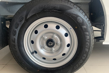 �������� ��һ���������EM80 2025�� ������ 6�� �Կ��� ���綯��� ����ʱ��41.86kWhͼƬ