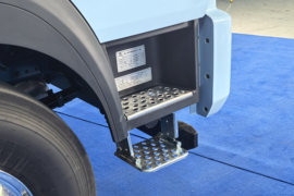 T系列&nbsp;电动牵引车外观图片