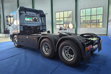 T系列&nbsp;电动牵引车外观图片