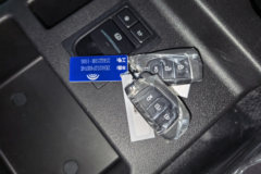 宇通重卡T400 6X4 纯电动牵引车 宁德时代400kWh