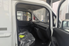 福田卡文乐福 2025款 悦行版  2座 纯电动封闭货车 宁德时代50.23kWh