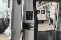 福田卡文乐福 2025款 悦行版  2座 纯电动封闭货车 宁德时代50.23kWh