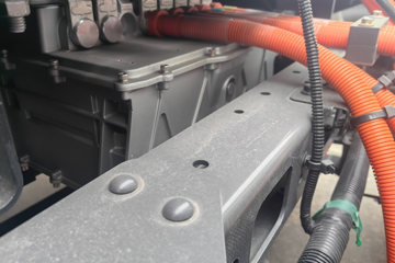 �����������EL-Plus ��ɲ 4.17�׵��Ŵ��綯�����Ῠ ��γ141.32kWhͼƬ