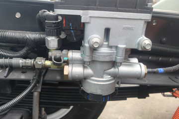 �����������EL-Plus ��ɲ 4.17�׵��Ŵ��綯�����Ῠ ��γ141.32kWhͼƬ