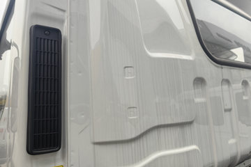 �����������EL-Plus ��ɲ 4.17�׵��Ŵ��綯�����Ῠ ��γ141.32kWhͼƬ