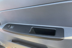 江淮骏铃V5 2.5L柴油 152马力 江淮5档 4.18米单排栏板轻卡