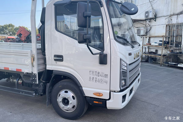 上海骏铃A7载货车系列,打折优惠,降1万,赶快抢购!