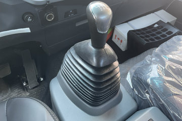 ��������A7 2.5L���� 170���� ����6�� 4.18�׵��������ῨͼƬ