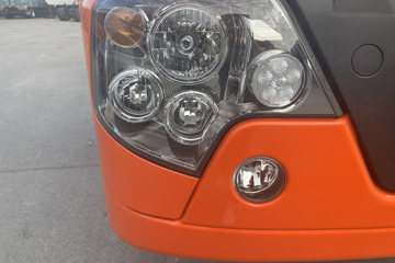 ��������HOWO TX7 PRO ��ӯ�� 6.9L���� 290���� 4X2 �й�����8�� 9.6����ʽ�ػ���ͼƬ