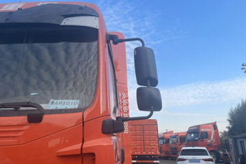 ��������HOWO TX7 PRO ��ӯ�� 6.9L���� 290���� 4X2 �й�����8�� 9.6����ʽ�ػ���ͼƬ