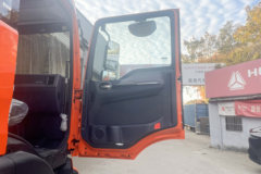 重汽豪沃HOWO TX7 PRO 沃盈版 6.9L柴油 290马力 4X2 中国重汽8档 9.6米厢式载货车 重汽豪沃HOWO TX7 PRO 沃盈版 6.9L柴油 290马力 4X2 中国重汽8档 9.6米厢式载货车