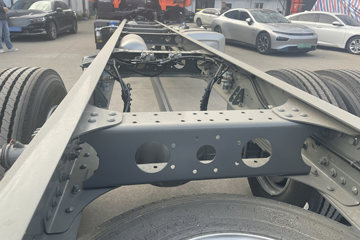 ��������HOWO TX7 PRO ��ӯ�� 6.9L���� 290���� 4X2 �й�����8�� 9.6����ʽ�ػ���ͼƬ