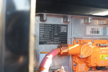 �����½�����S3L  4X2 ���Ŵ��綯��ж�� ����ʱ��155kWhͼƬ