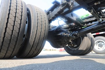 �����½�����S3L  4X2 ���Ŵ��綯��ж�� ����ʱ��155kWhͼƬ